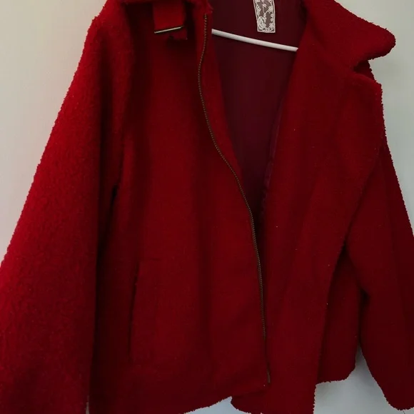 Red shearling jacket - Picture 5 of 7